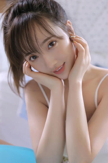一手遮阴一手护胸的壁纸灰色,灰色壁纸,护胸遮阴,静谧生活美学,品味独特时光