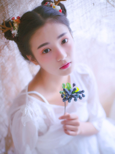 《驯服社长夫人》HD,权谋诱惑社长夫人驯服记,情感纠葛一触即发